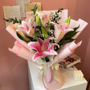 3 Lily (Medium)